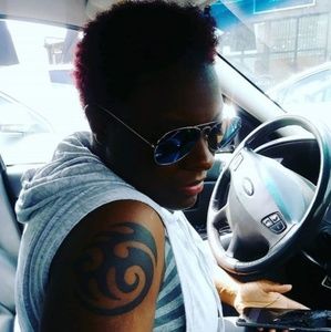 Meet your Posher, Lanelle